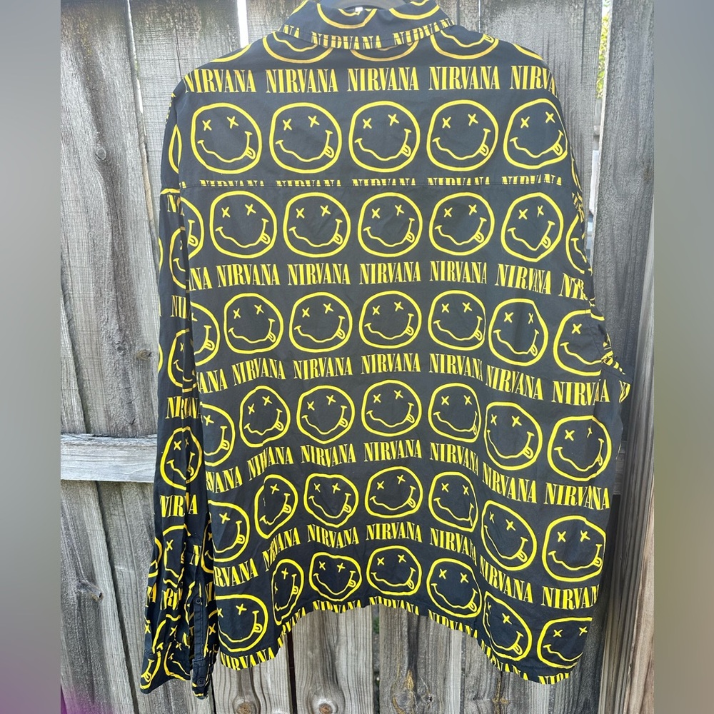 Nirvana Smiley Button Up - image 7
